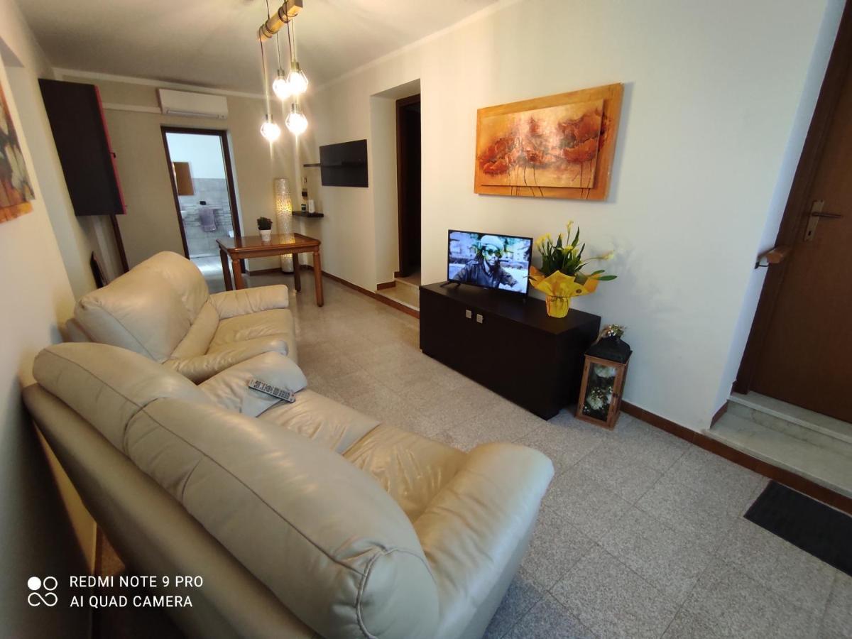 Angelika Apartaments Bardolino Esterno foto